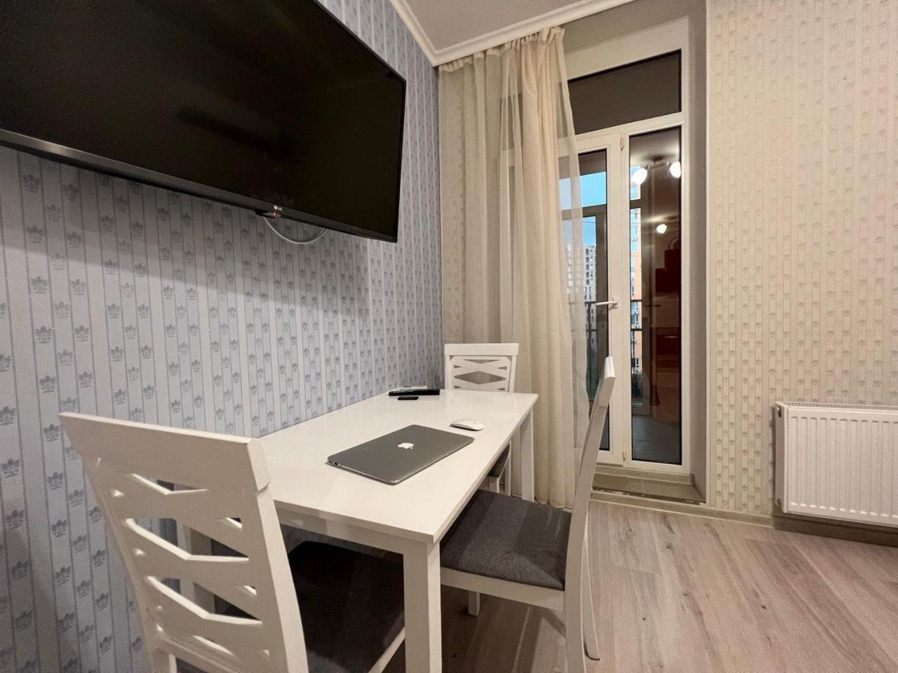 Comfort Town Kyiv Exterior photo